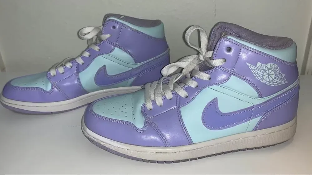 Nike Air Jordan 1 Mid Purple Aqua (size 7)